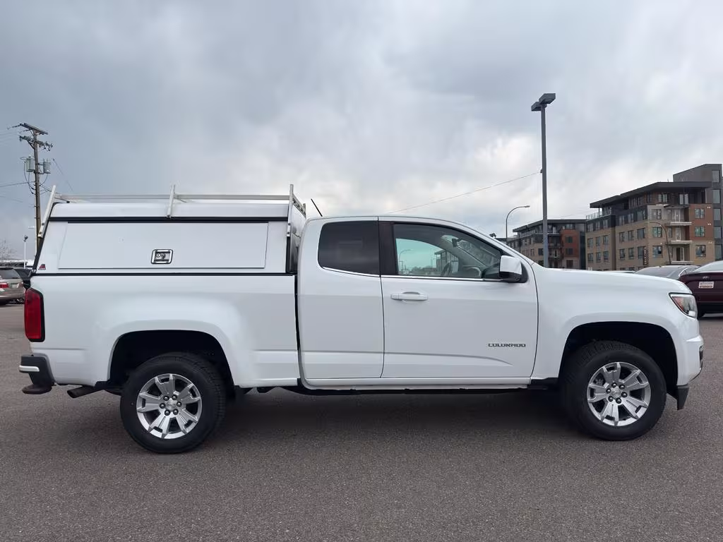 2019 Chevrolet Colorado - 1GCHTCEN2K1244682 - Image #3
