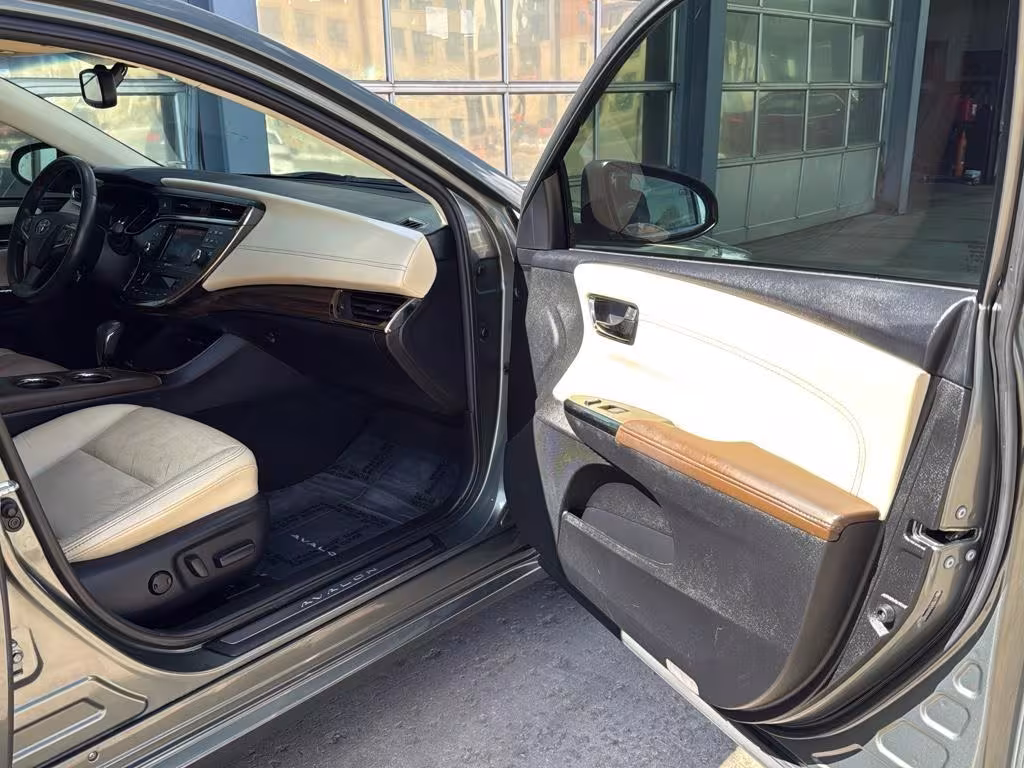 2013 Toyota Avalon - 4T1BD1EB4DU008805 - Image #25